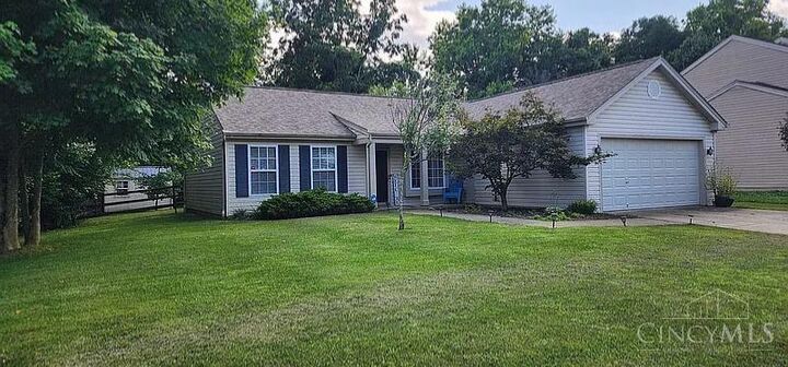 Property Photo:  1567 Apple Tree Drive  OH 45102 