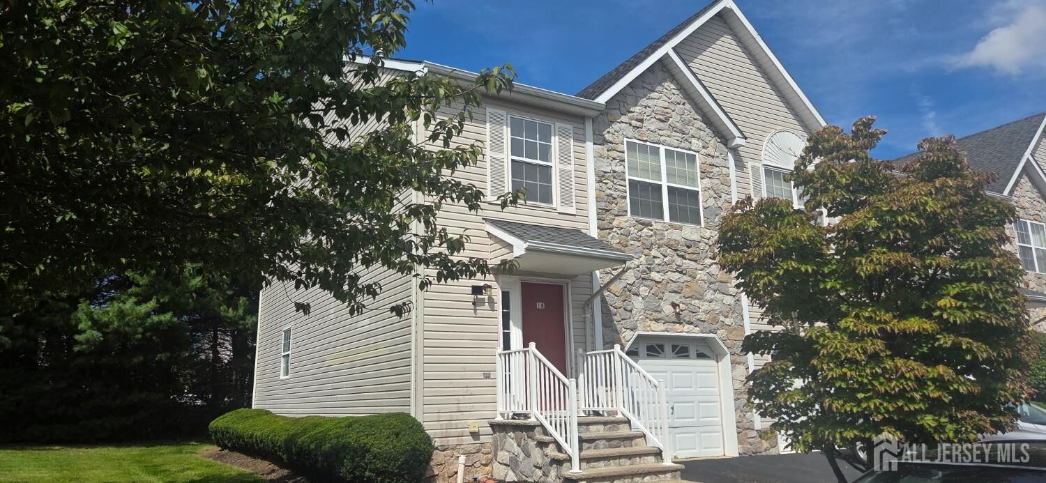 Property Photo:  18 Dina Lane  NJ 08873 