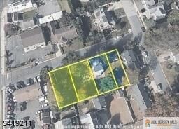 Property Photo:  13 Riverview Avenue  NJ 08817 
