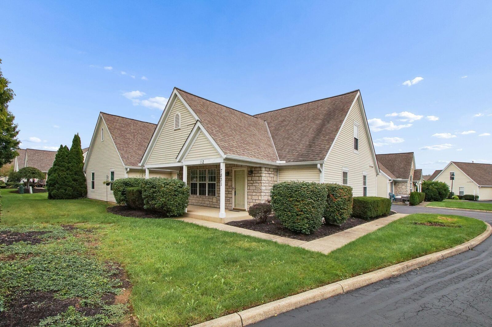 Property Photo: 7831 Farmsbury Drive OH 43068
