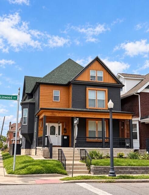 Property Photo: 571 Linwood Avenue OH 43205