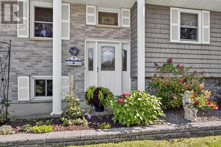 Property Photo:  4709 Corbett Street  ON K0E 1T0 
