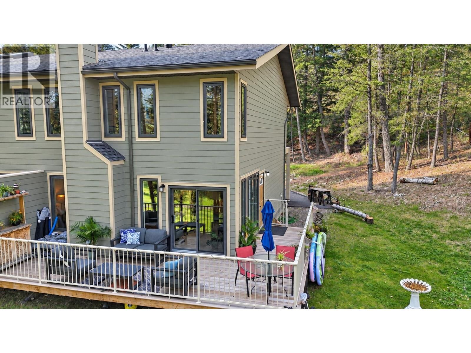 Property Photo:  7977 Radium Golf Course Road 1  BC V0A 1M0 