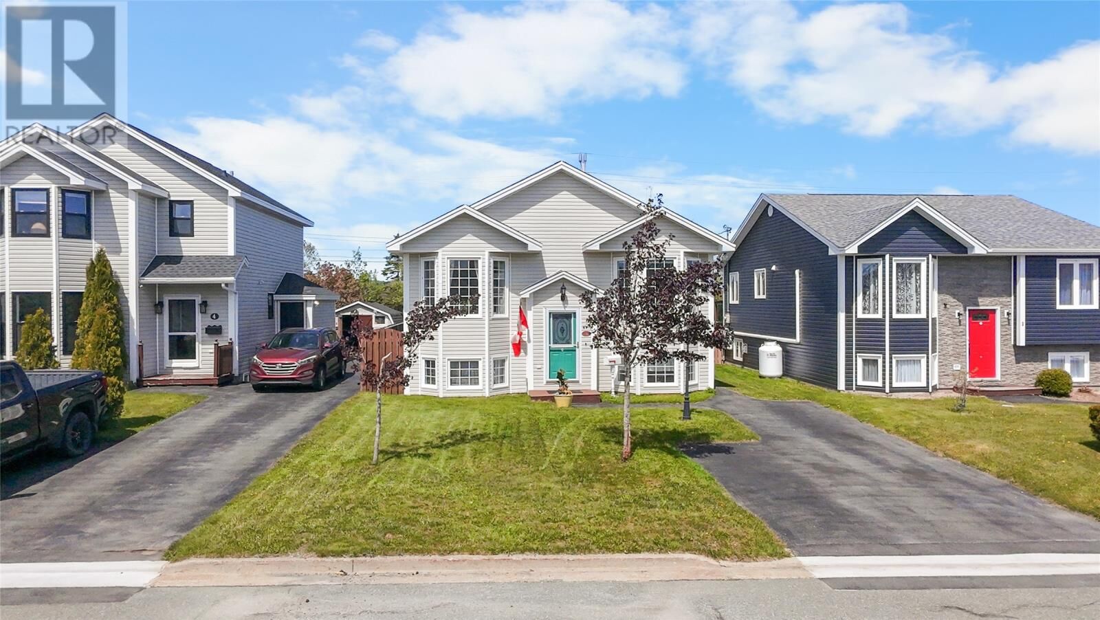 Property Photo:  3 Hodder Place  NL A1N 5C2 