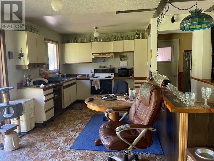 Property Photo:  1007 Boundry Drive  ON P7L 0C2 