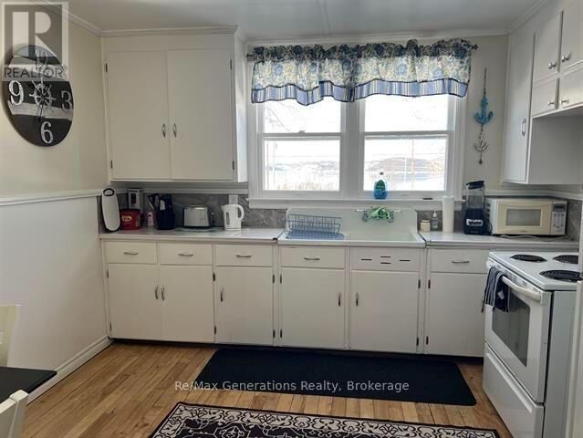 Property Photo:  14 McCullough Street  ON P0T 2E0 