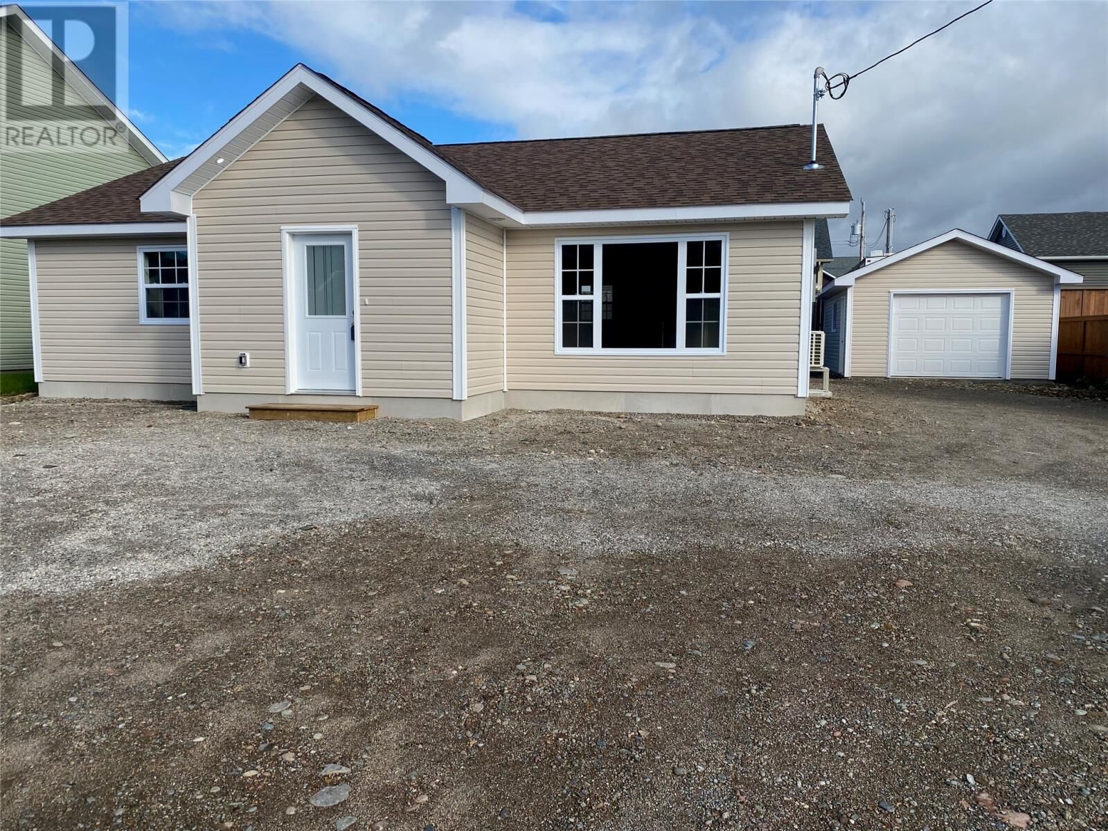 Property Photo:  11 Green Drive  NL A2N 0G2 