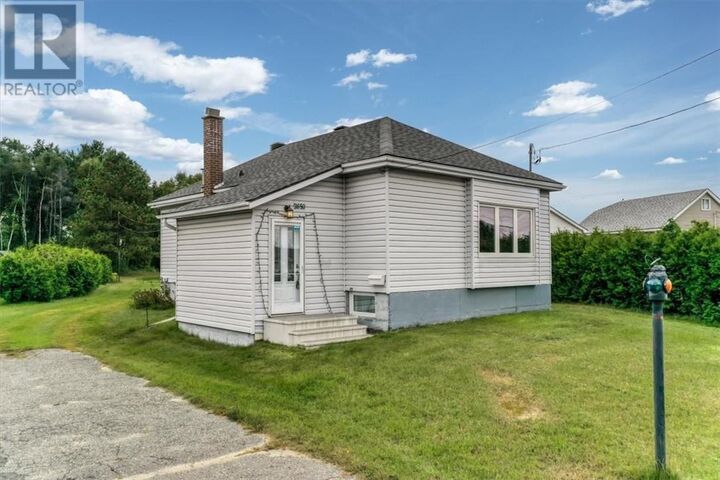 Property Photo:  2650 Falconbridge Highway  ON P3L 1K6 