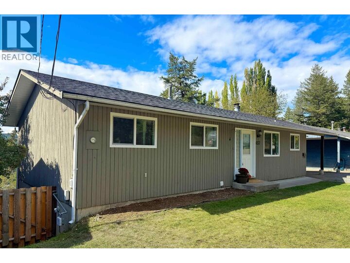 Property Photo:  657 Centennial Drive  BC V2G 4E5 