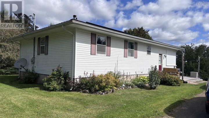 Property Photo:  684 West North River Road  NS B6L 6X7 
