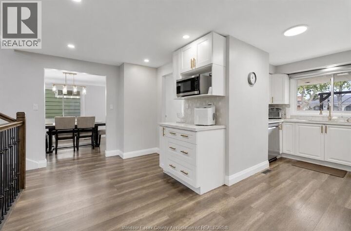 Property Photo:  9335 Esplanade  ON N8R 1J3 