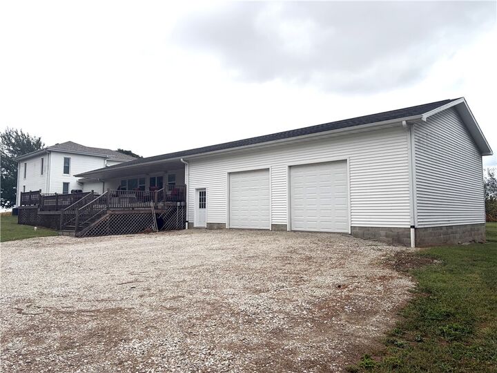 Property Photo: 1267 N 700 East Road IL 62557