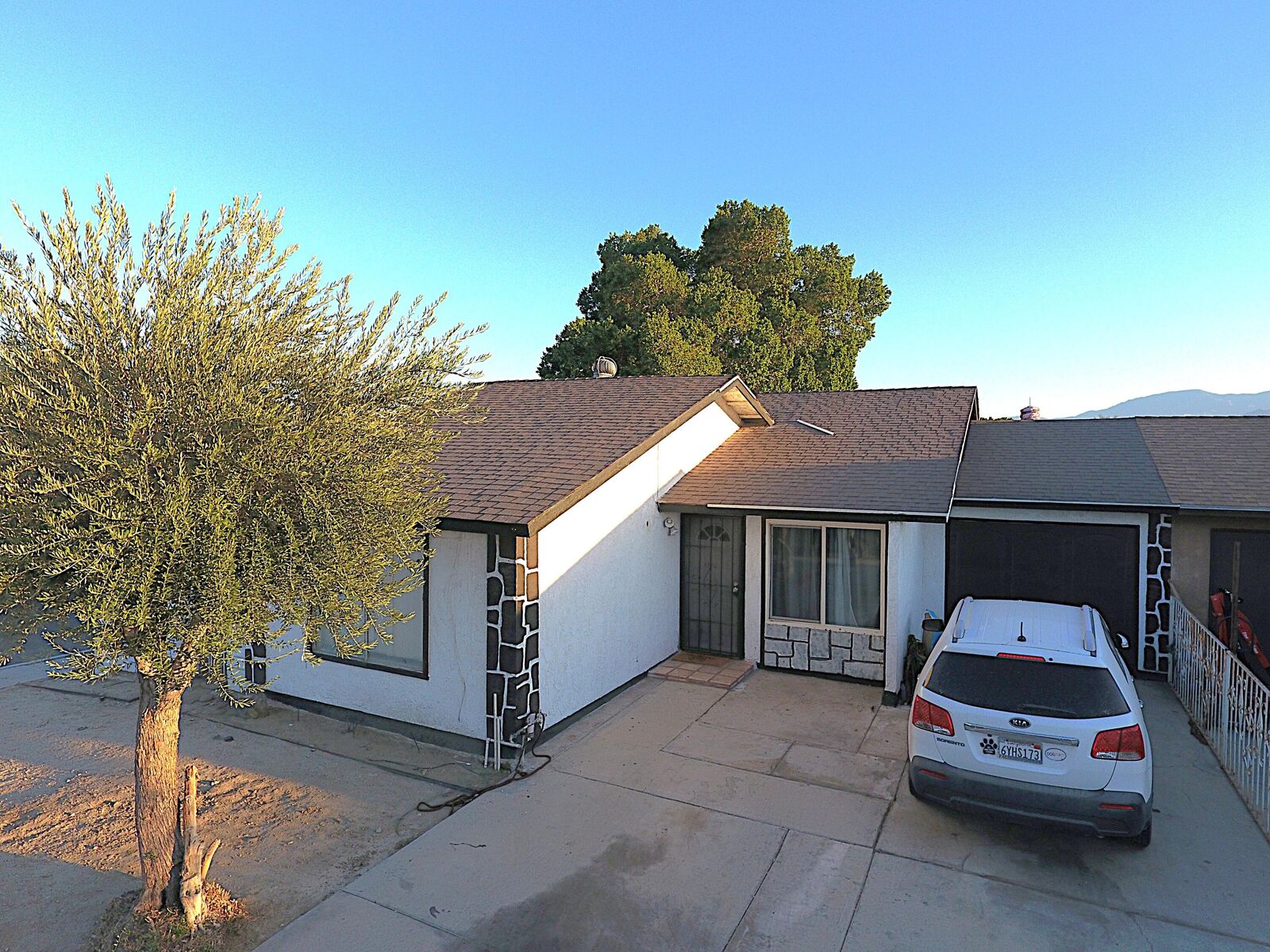 Property Photo: 84591 Via Durango N CA 92236