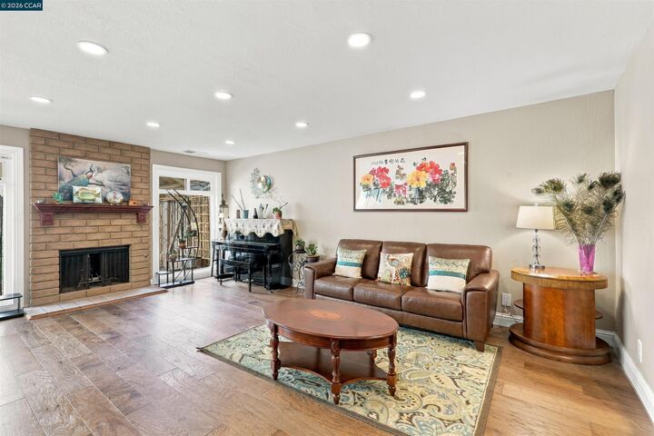 Property Photo:  1646 Candelero Ct  CA 94598 