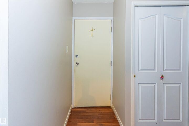 Property Photo:  3819 76 Street NW 6  AB T6K 2P9 