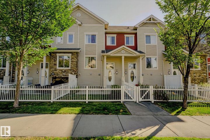 Property Photo:  450 Hemingway Road NW  AB T6M 0M5 