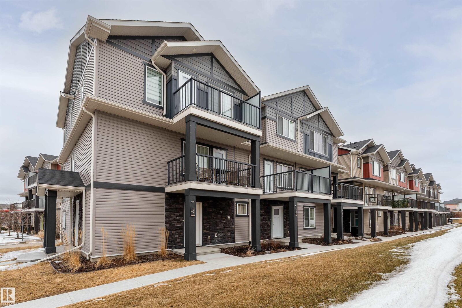 Property Photo: 6 12815 Cumber NW AB T6V 0M2
