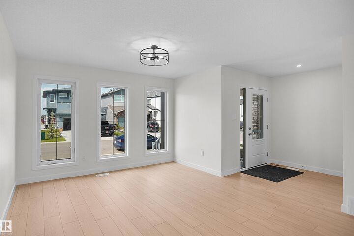 Property Photo:  9 Elis Link  AB T7X 2Z7 