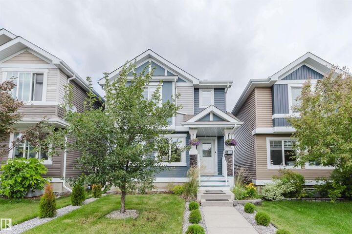 Property Photo:  6717 Elston Lane NW  AB T6M 0T4 