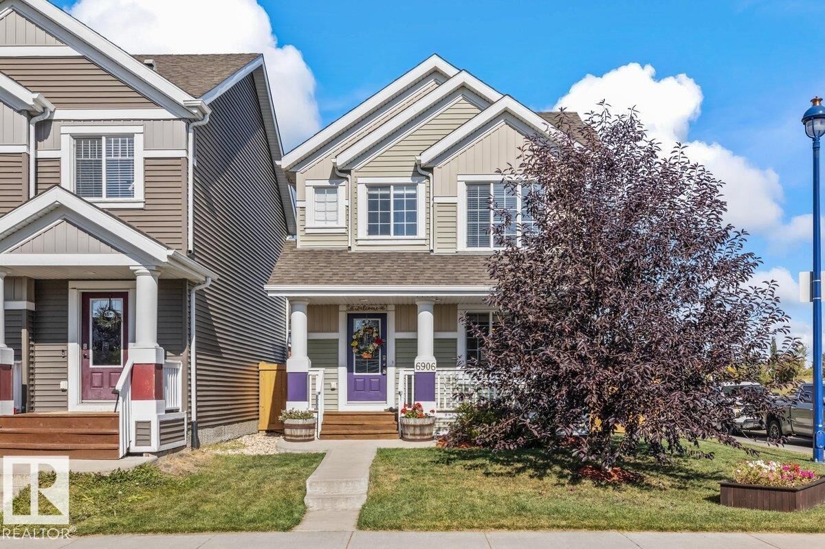 Property Photo:  6906 23 Avenue SW  AB T6X 1Z3 