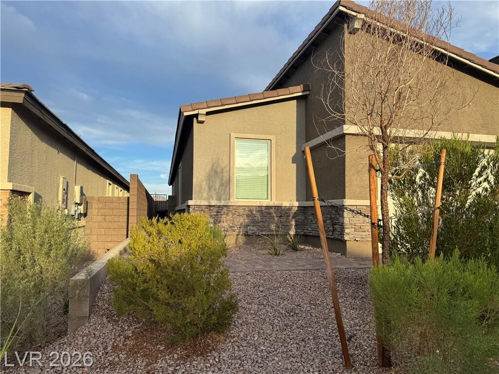 Property Photo:  296 Fossil Falls Street  NV 89015 
