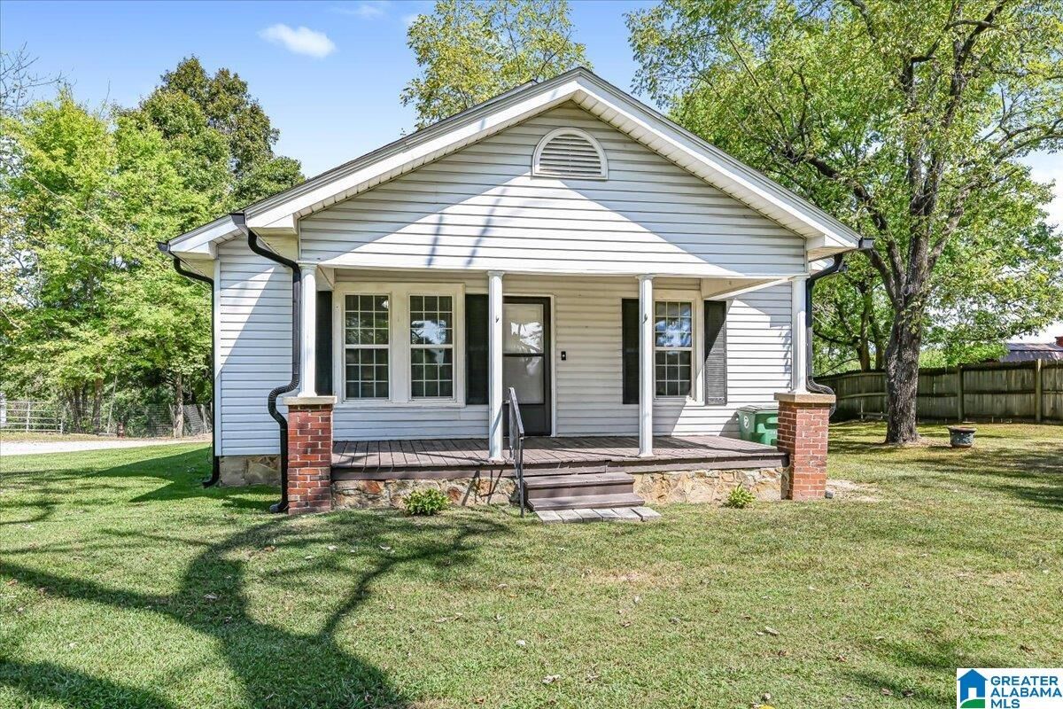 Property Photo: 64 County Road 1290 AL 35179