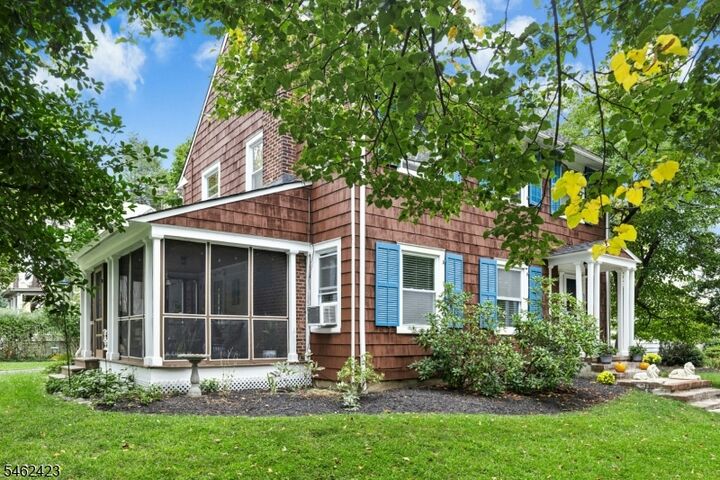 Property Photo:  1103 Kensington Ave  NJ 07060 