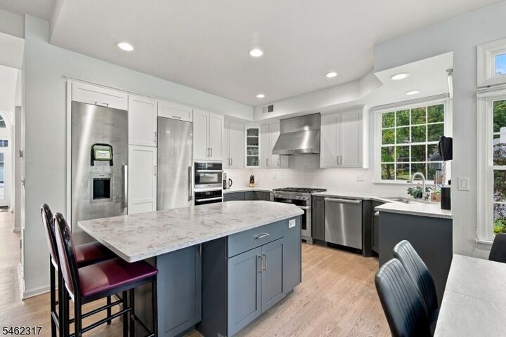 Property Photo: 14 Cobble Ln NJ 07920