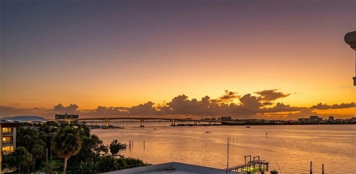 Property Photo:  700 N Osceola Avenue 406  FL 33755 