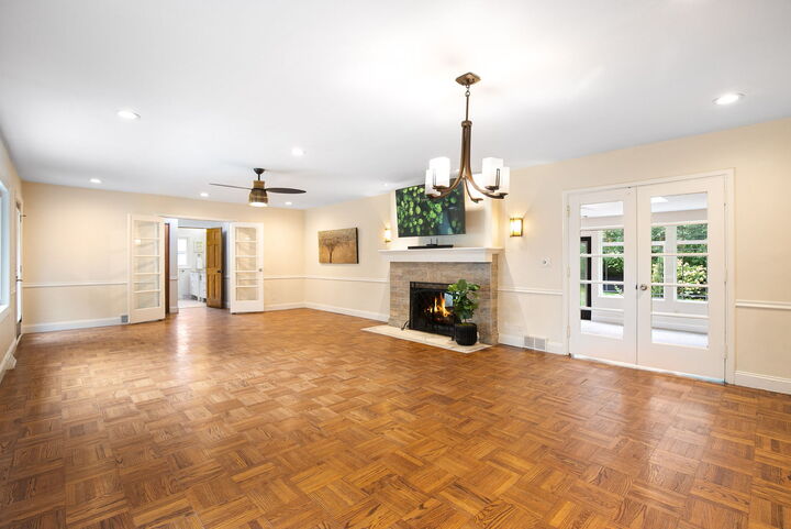 Property Photo:  1433 Fulton Avenue  IL 60096 