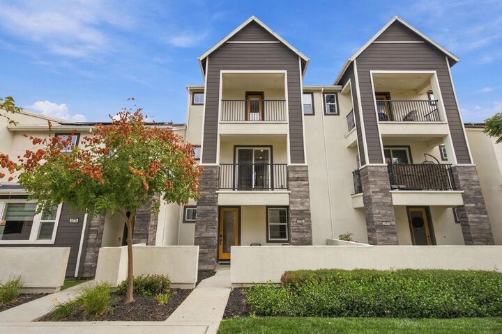 Property Photo: 3069 High Meadow Walk CA 95833