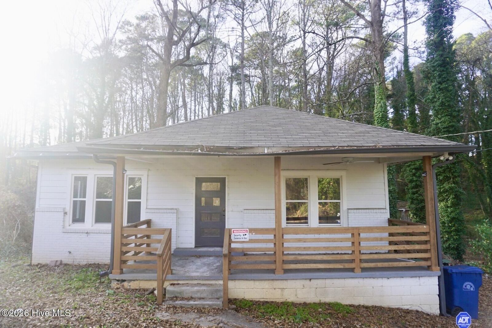 Property Photo: 124 Fairfield Place NW GA 30314