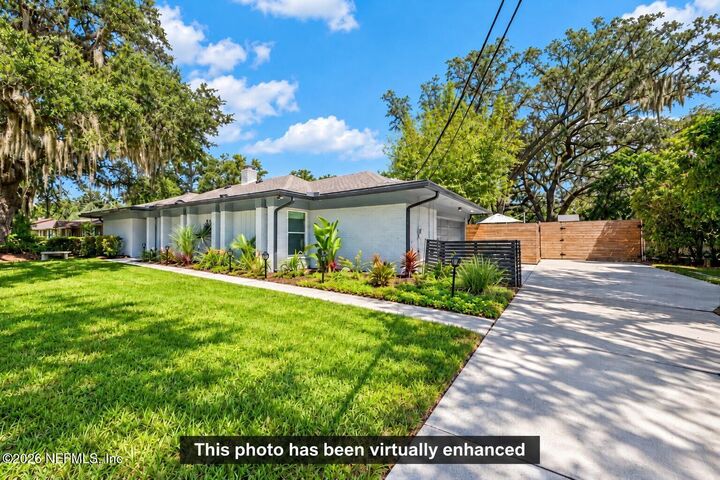 Property Photo:  9163 Kings Colony Road  FL 32257 