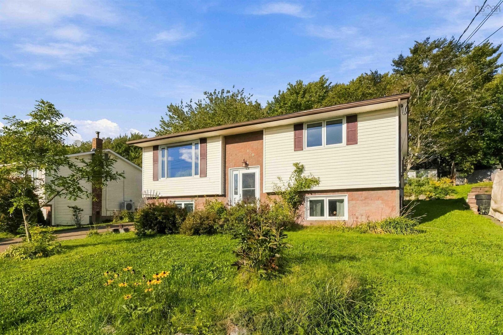 Property Photo:  429 Auburn Drive  NS B2W 5V3 