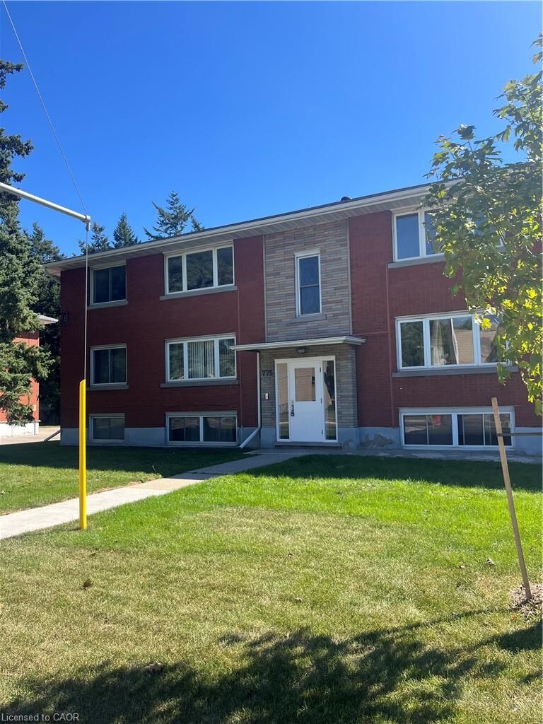 Property Photo:  775 Frederick Street 5  ON N2B 2B4 