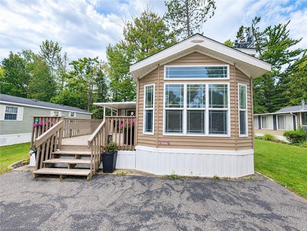 Property Photo:  34 Temagami Trail  ON L9Z 1X7 