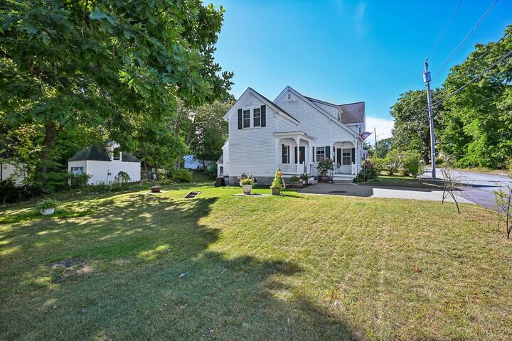 Property Photo:  18 Highland Ave  MA 01863 