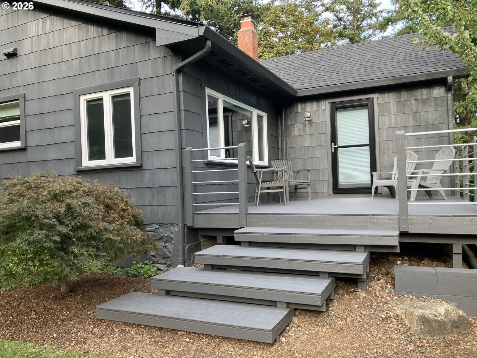 Property Photo:  2207 32nd St  WA 98671 