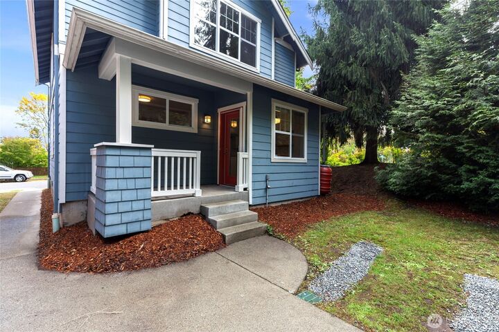 Property Photo:  4421  28th Avenue S  WA 98108 
