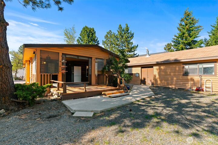 Property Photo:  1251  Sunlight Drive  WA 98922 
