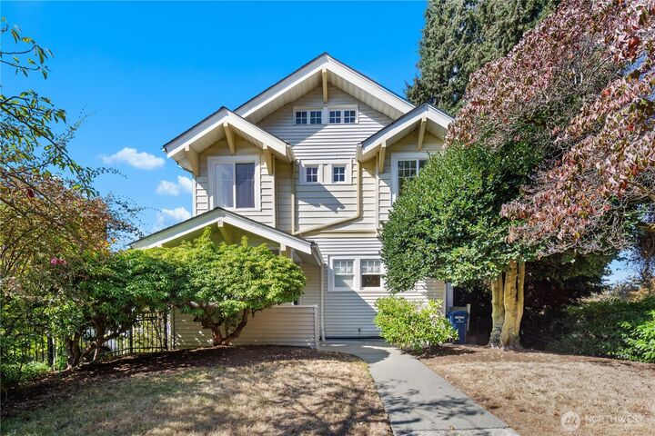 Property Photo: 1435 9th Avenue W 1437 WA 98119
