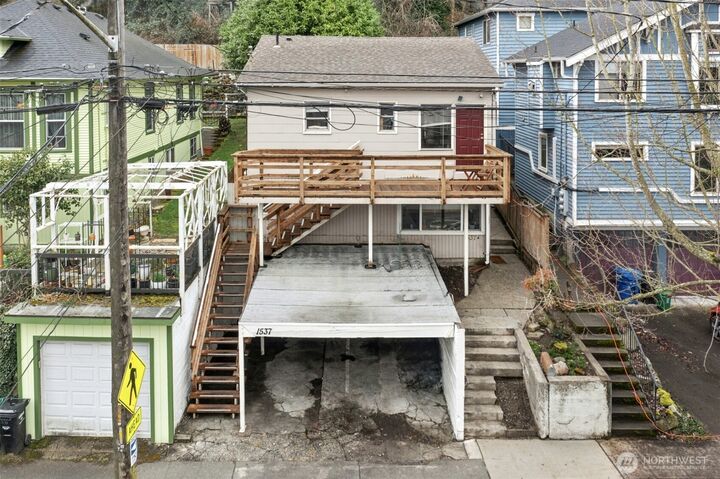 Property Photo:  1537  15th Avenue S  WA 98144 