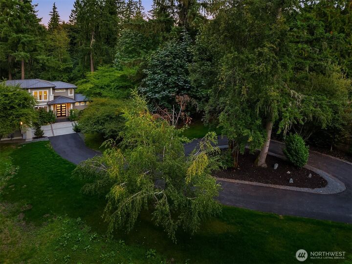 Property Photo:  17804  164th Avenue NE  WA 98072 