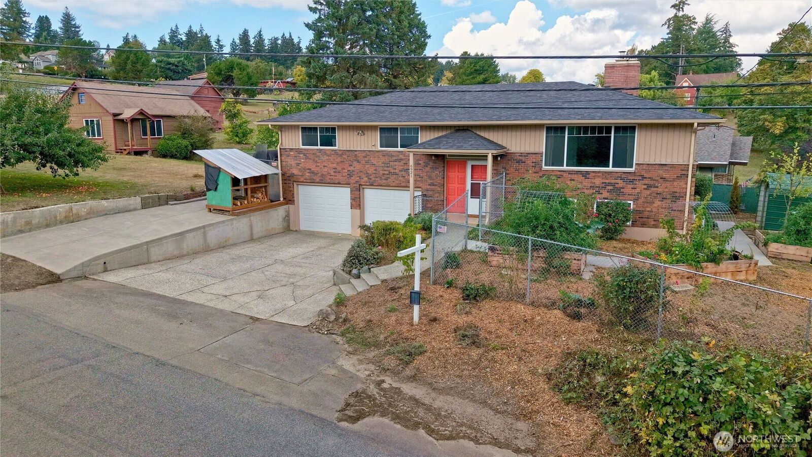 Property Photo: 6921 12th Street E WA 98424