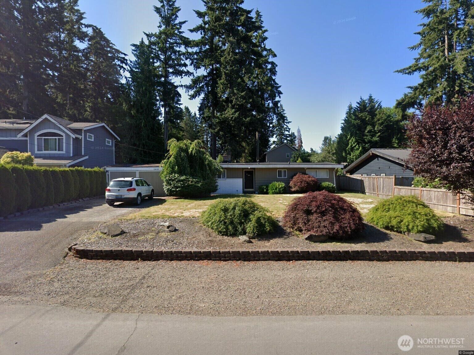 Property Photo:  12635 NE 73rd Street  WA 98033 