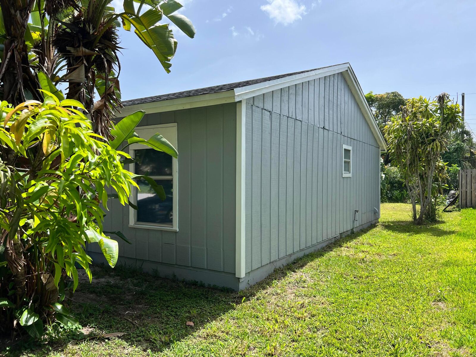 Property Photo: 332 Fleming Avenue FL 33463