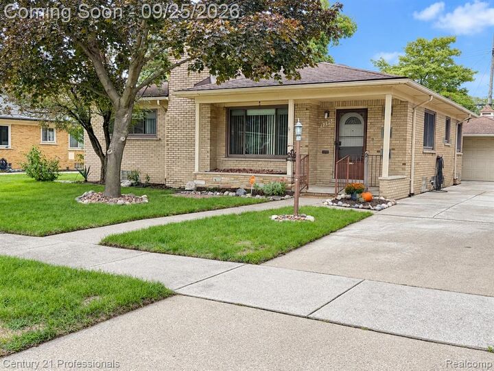Property Photo: 9290 Jerome MI 48239
