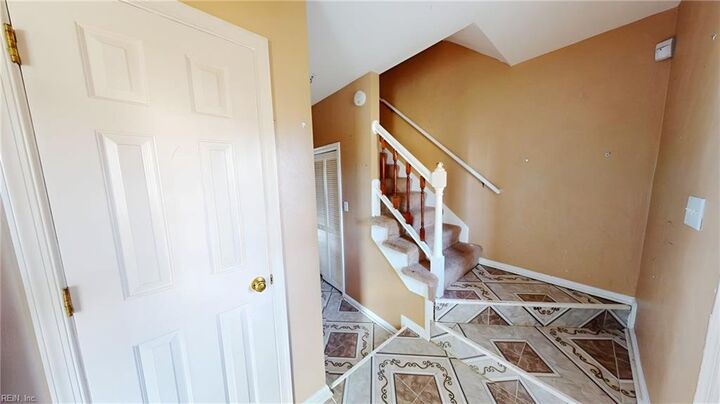 Property Photo:  2609 Mossgate Ct  VA 23323 
