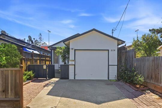 Property Photo:  614 Warrington  CA 94063 