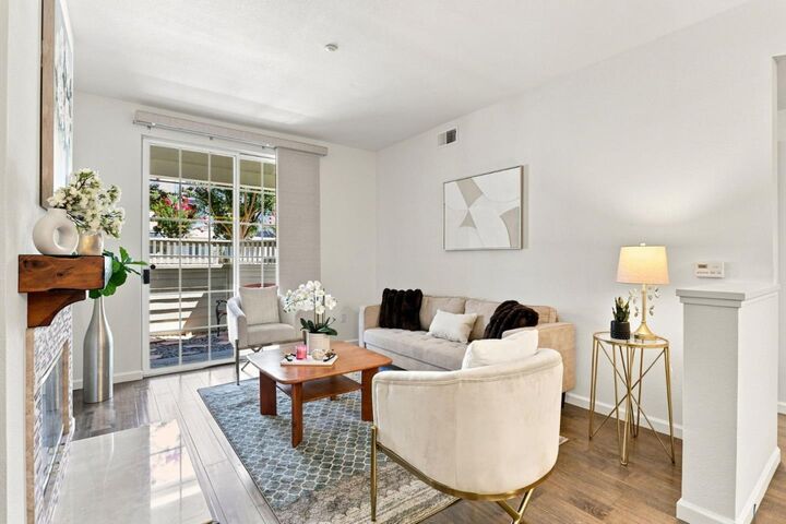 Property Photo:  605 Arcadia Terrace 103  CA 94085 